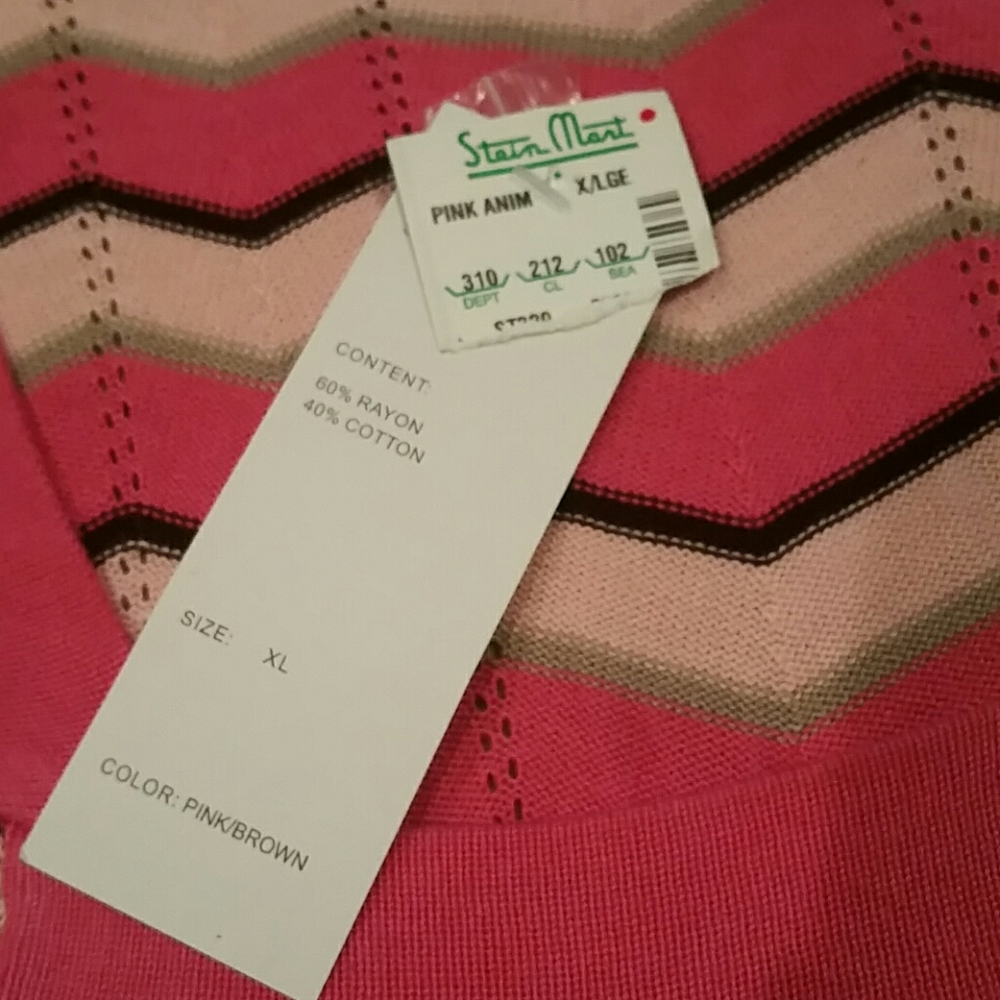 Top - Picture 2 of 4